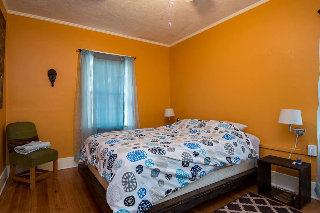 Fresh towels and linens included!