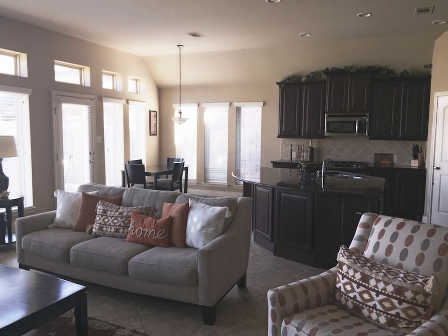 Open Floor Plan for Living Room and Huge Kitchen with Large Island
