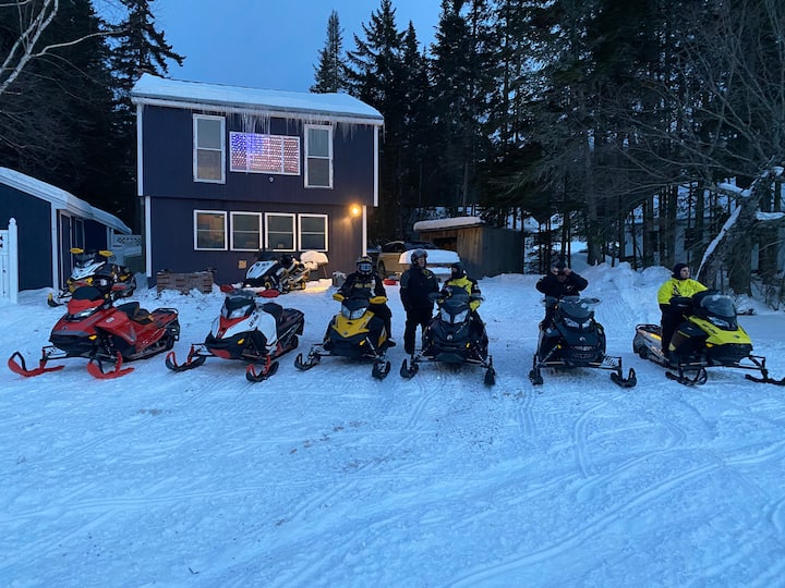 Grouse Landing Cozy Cabin on Back Lake Cabins for Rent in Pittsburg