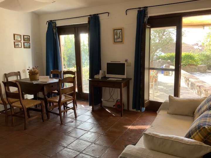 Bonita Casa Rústica En Sierra De Cádiz - Benaocaz