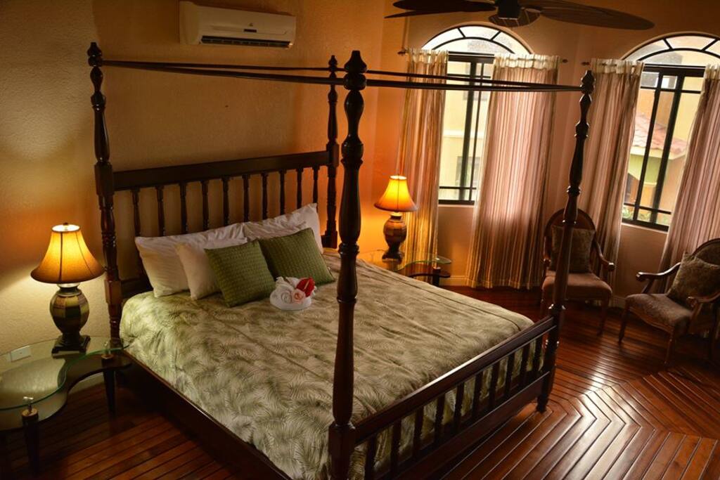 Honeymoon Suite