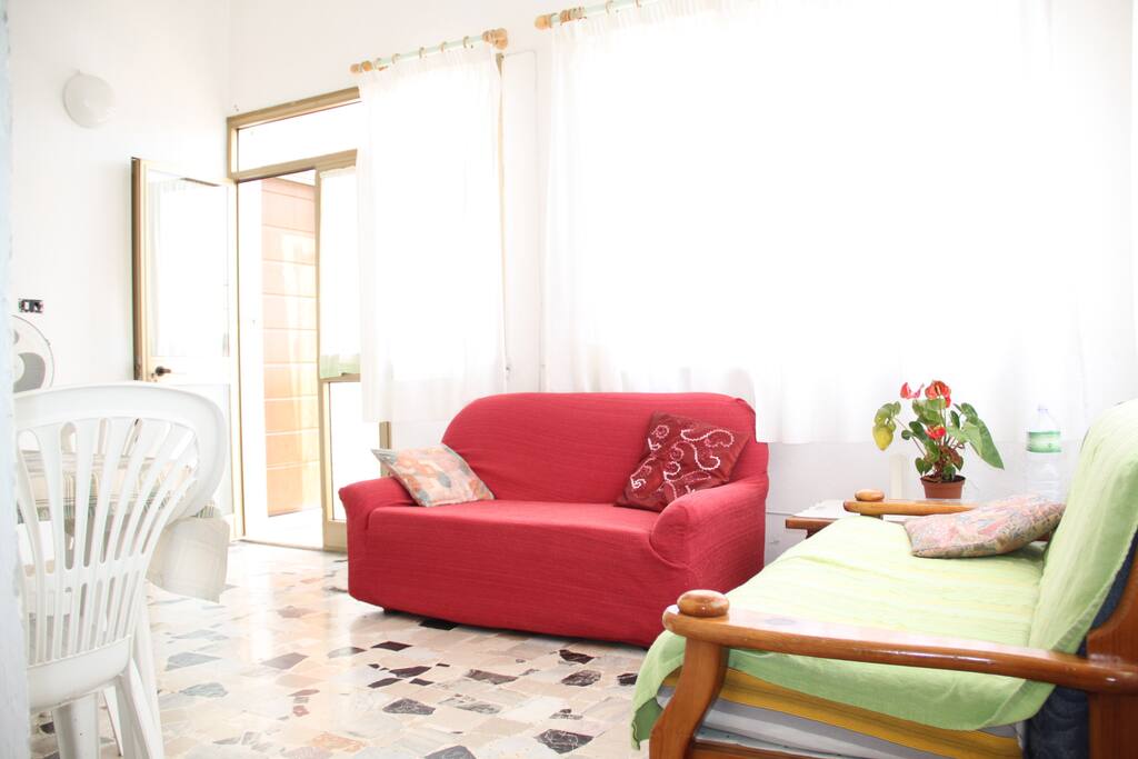 Veranda con divano