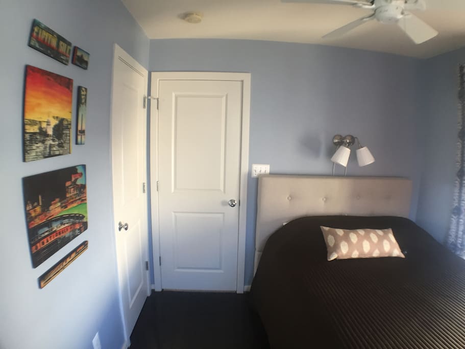 Private bedroom with bathroom and living area exclusively for your use. Bonus! Outdoor roof deck.