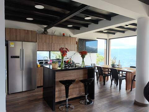 Entrenubes-Full country house for 10 people