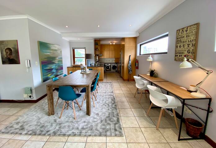 Thavma: Modern apartment Claremont Cavendish gallery image 3