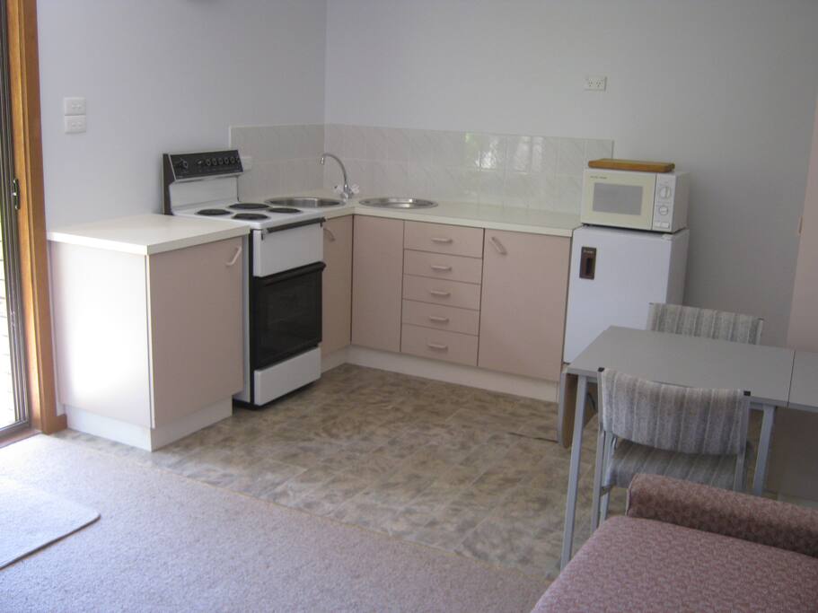 Kitchen /dining