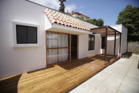 beachfront house San Pedro (cove/yacht club)