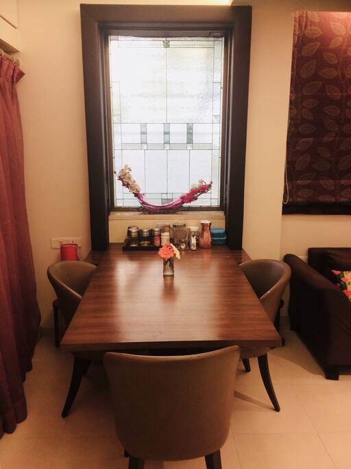 Dining space for 3