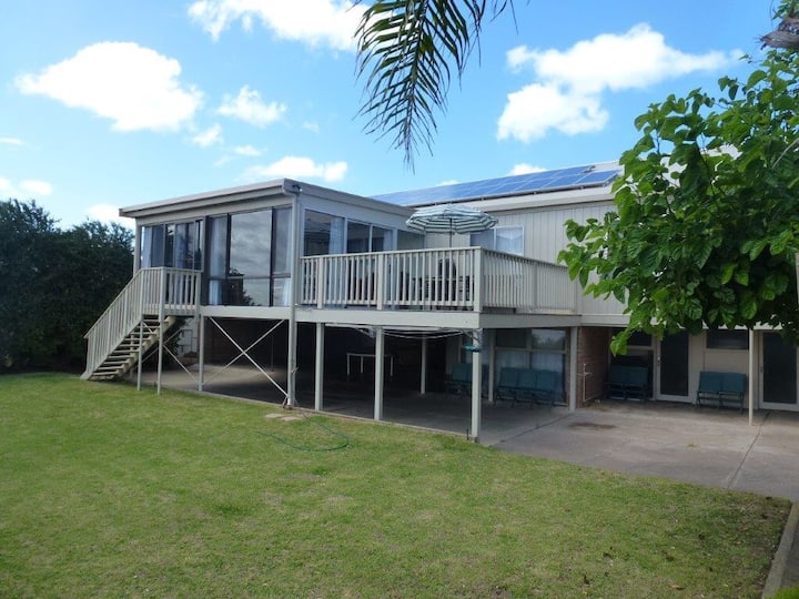 Large Goolwa Family Beach house South Australia Houses for Rent in