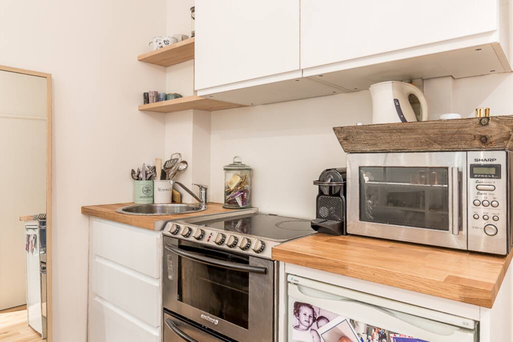 Fully equipped kitchen