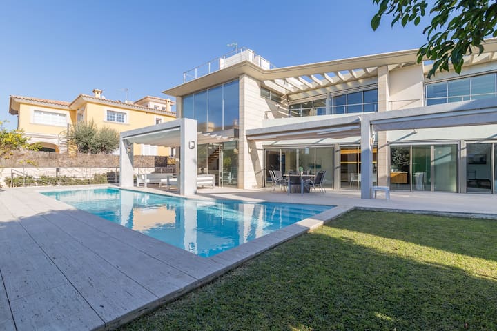 Agusmar – Wonderful newly built design house