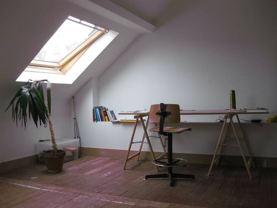 coin bureau dans la chambre