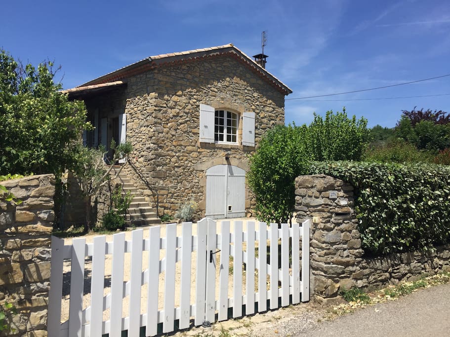 Terrain clos