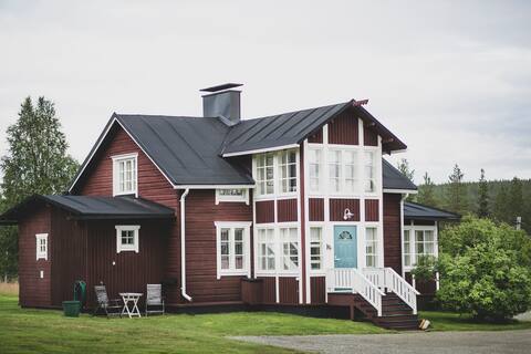 Top performing Airbnb: Forest Ranger's House–Authentic Lappish atmosphere in Kolari