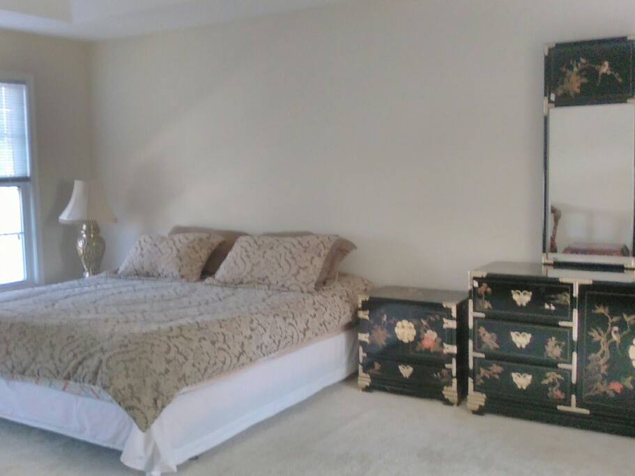 "SPRINGTIME " Room - Right side