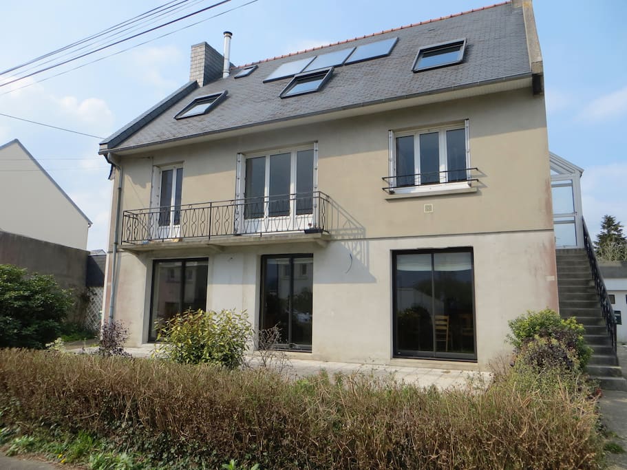 VUE EXTERIEURE