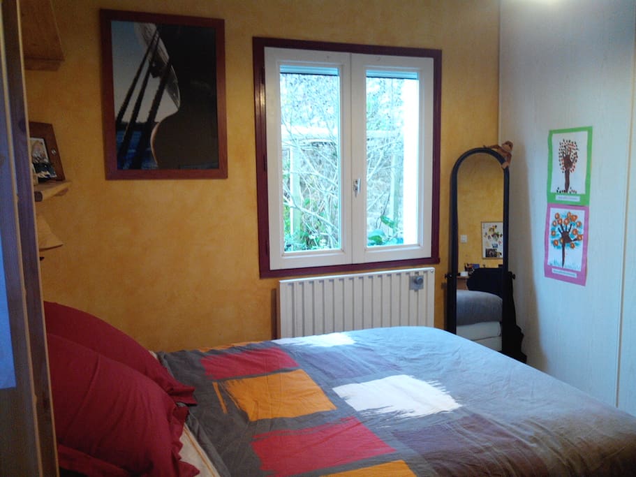 Chambre 1 au rdc (lit 140)