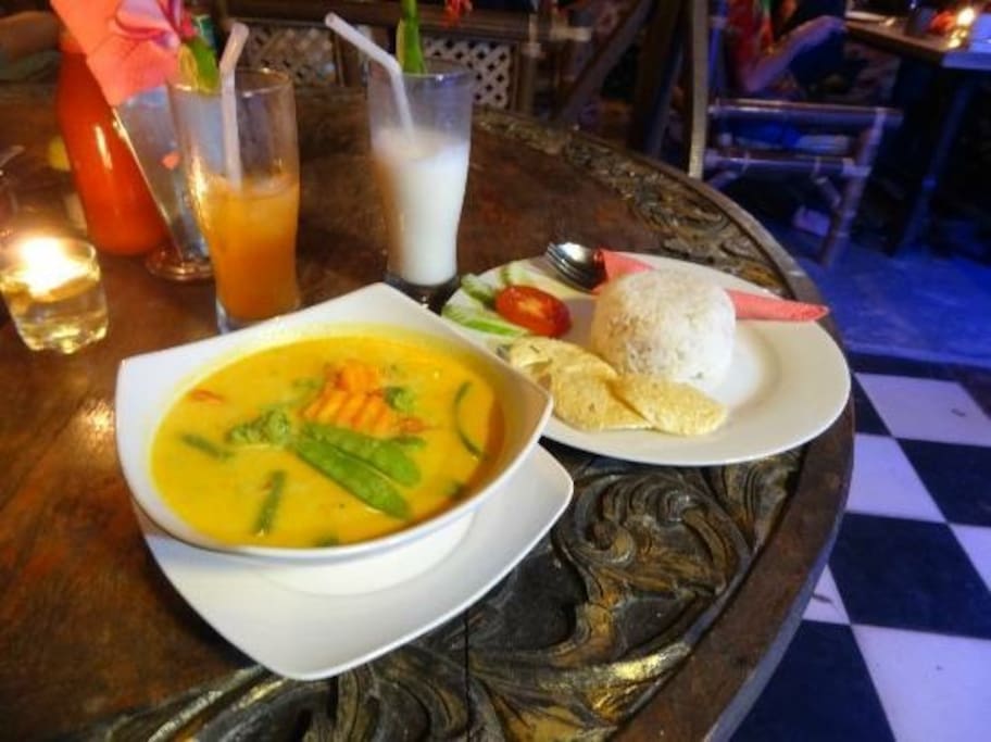 Jungle Curry fruit juice & milkshakes
