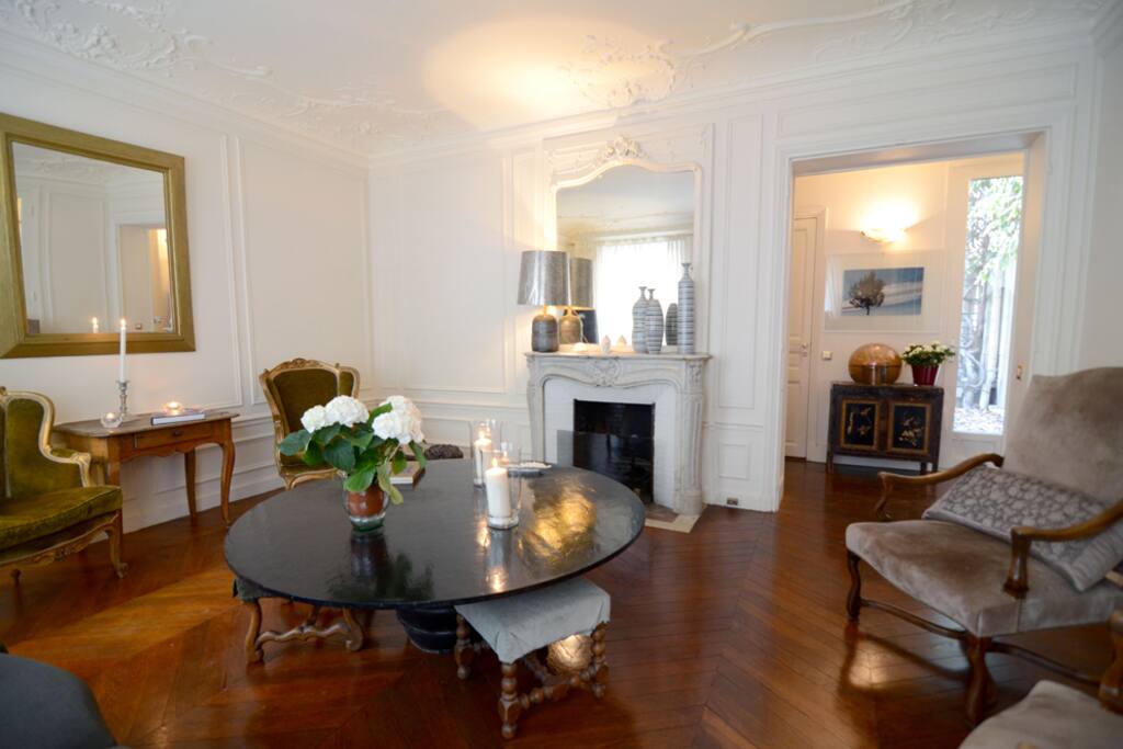 Living room overlooking to foyer