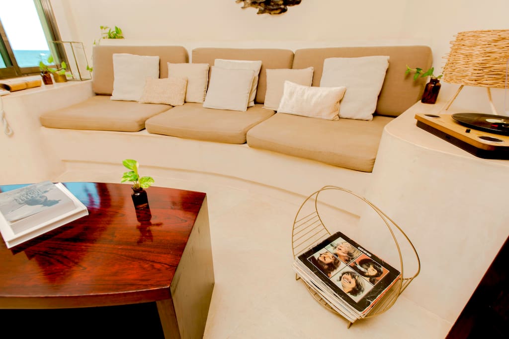 Master Suite Living Room- Mezzanine