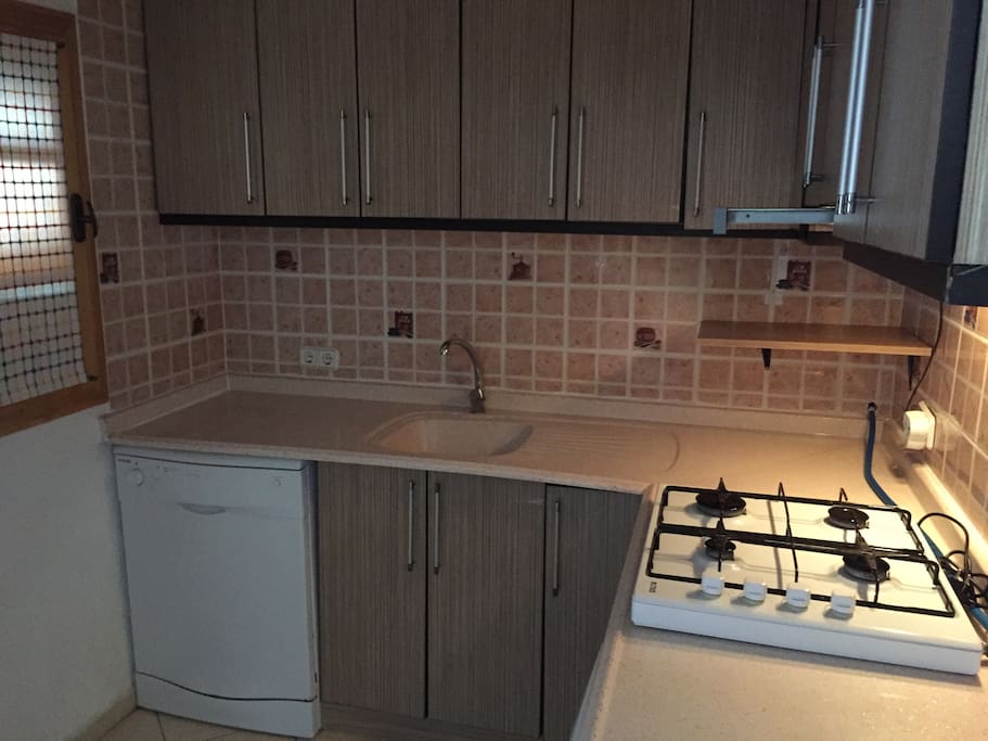 Kitchen (Mutfak)