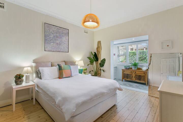 Bondi Garden Bungalow