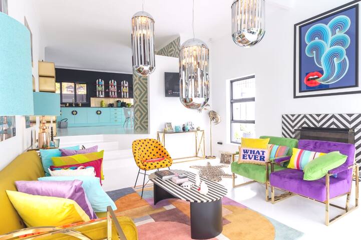 The Bohoho-MidCentury Arthouse Ocean&MountainViews gallery image 2