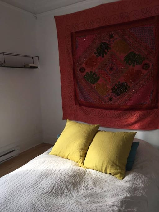 Chambre côté rue