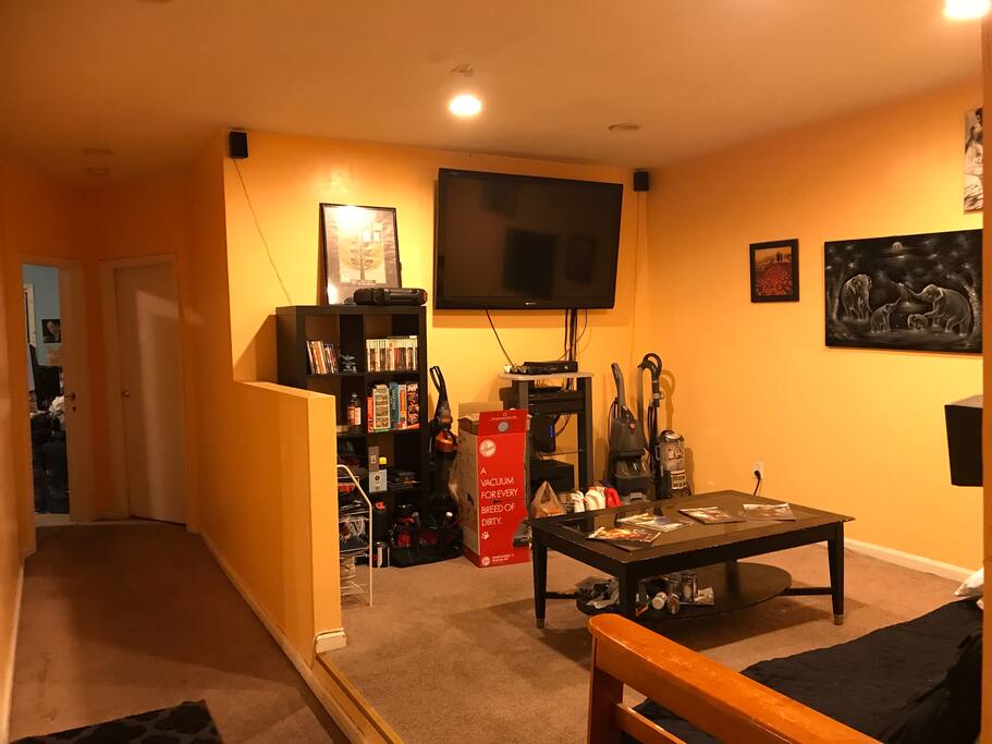 Da Dukes Livingroom