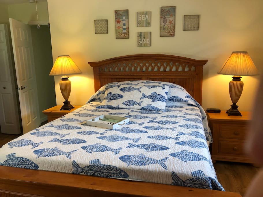 Queen bed