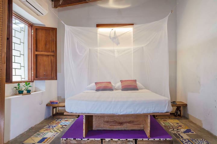 Lovely Colonial style apartment in Historic centre