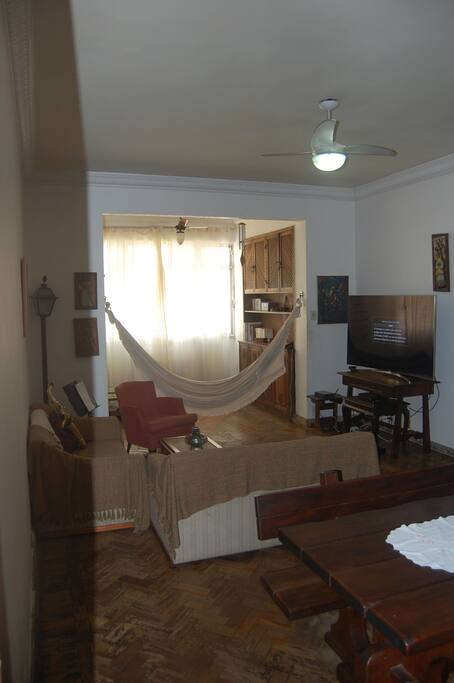 sala com rede / coin hamac
