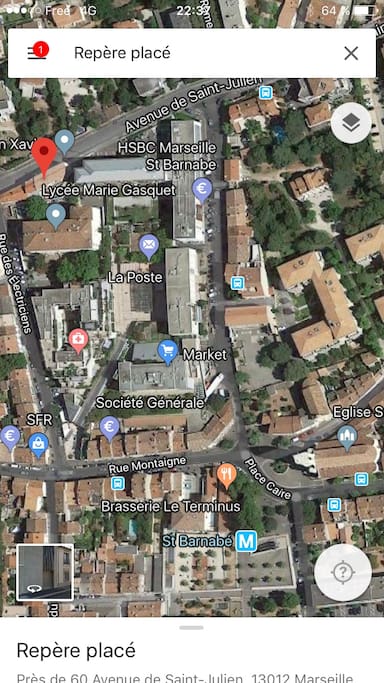 L appartement est Situé au point rouge. À deux pas de toutes commodités carrefour market, station de métro, bus, docteurs, pharmacie, banques, poste et tout commerces.