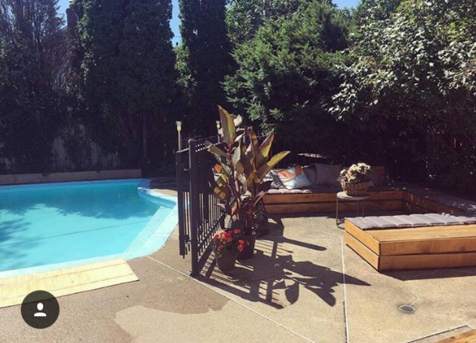 Backyard with lounge and underground pool
