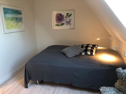 Hesselgård. Half-timbered idyll with lovely rooms