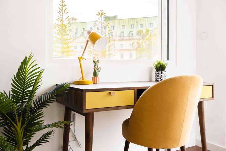 Shabby Chic 5 Mins Walk to Beach w/Huge Terrace gallery image 5