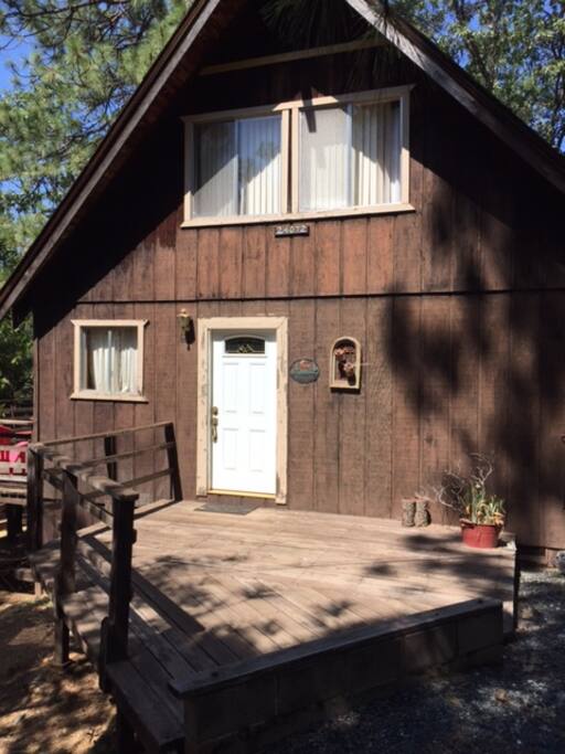 Cabin front 2