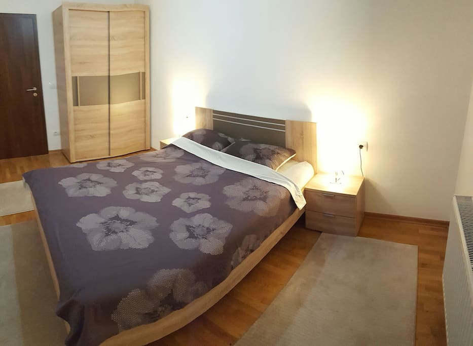 Bed room