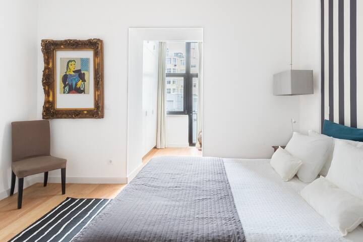 Gulbenkian Gardens 3 bedrooms- Luxury apartments