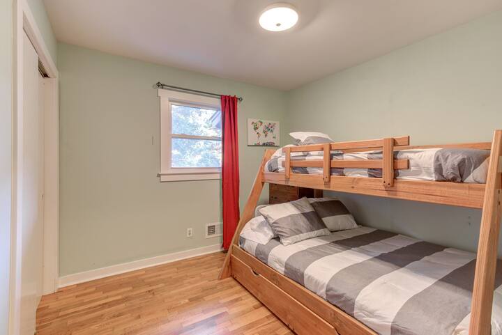 Bunk room- full bed with twin on top and a twin trundle for a fun room for kiddos. Top bunk weight limit- 100 lbs