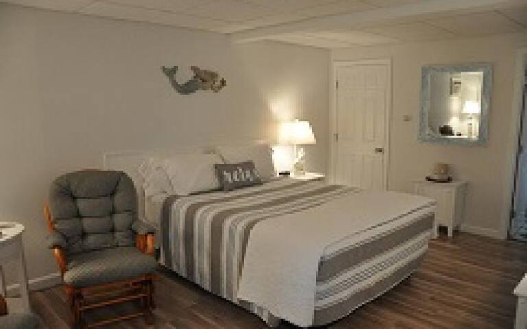 Towne Lyne Motel managed Airbnb listing 2