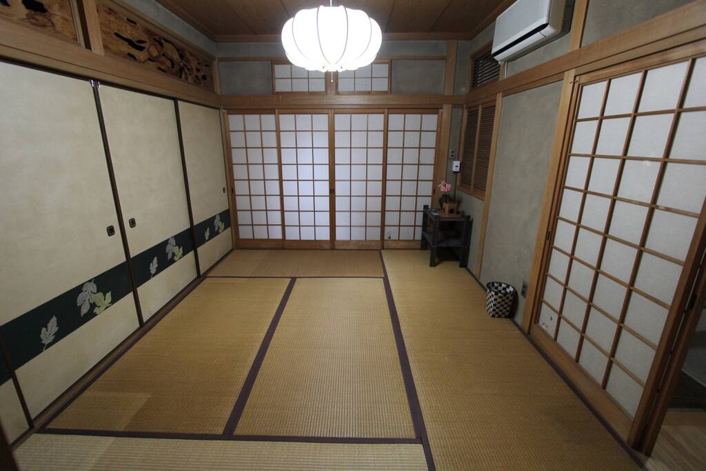 Clean and polite Tatami