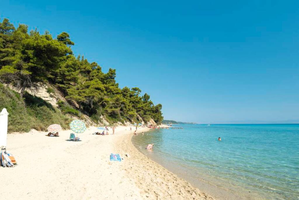 Minutes of walking distance to famous beach of Kriopigi