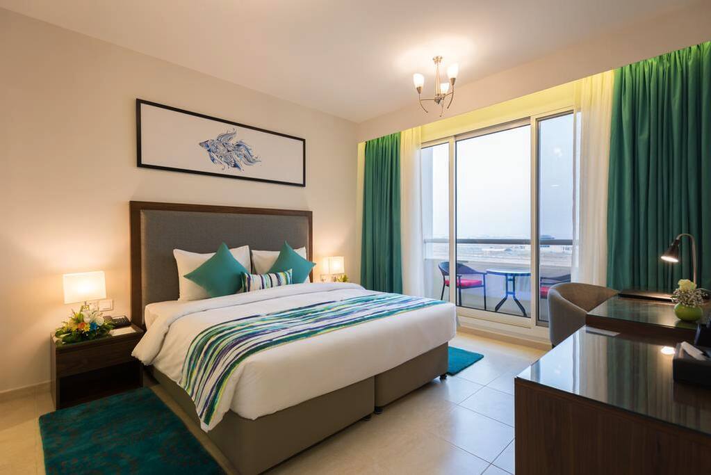 Comfy room with private beach view