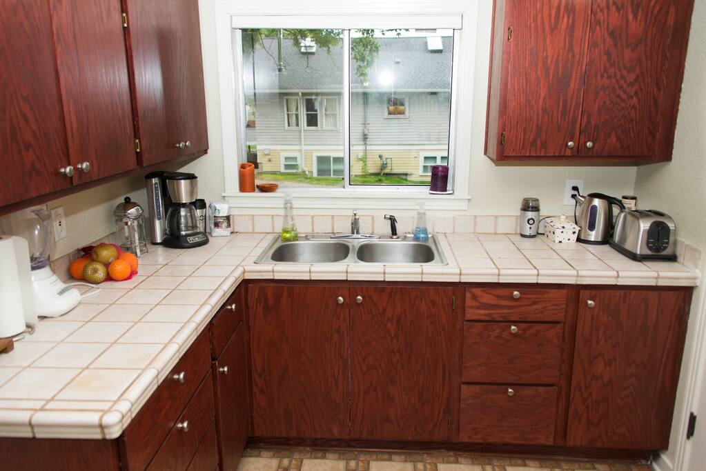 Kitchen counter and cabinets
