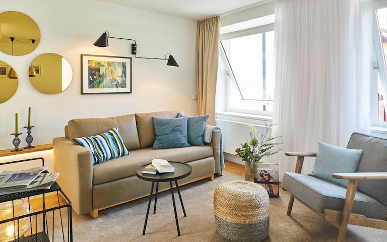 Well designed hide-away in the heart of Constance.