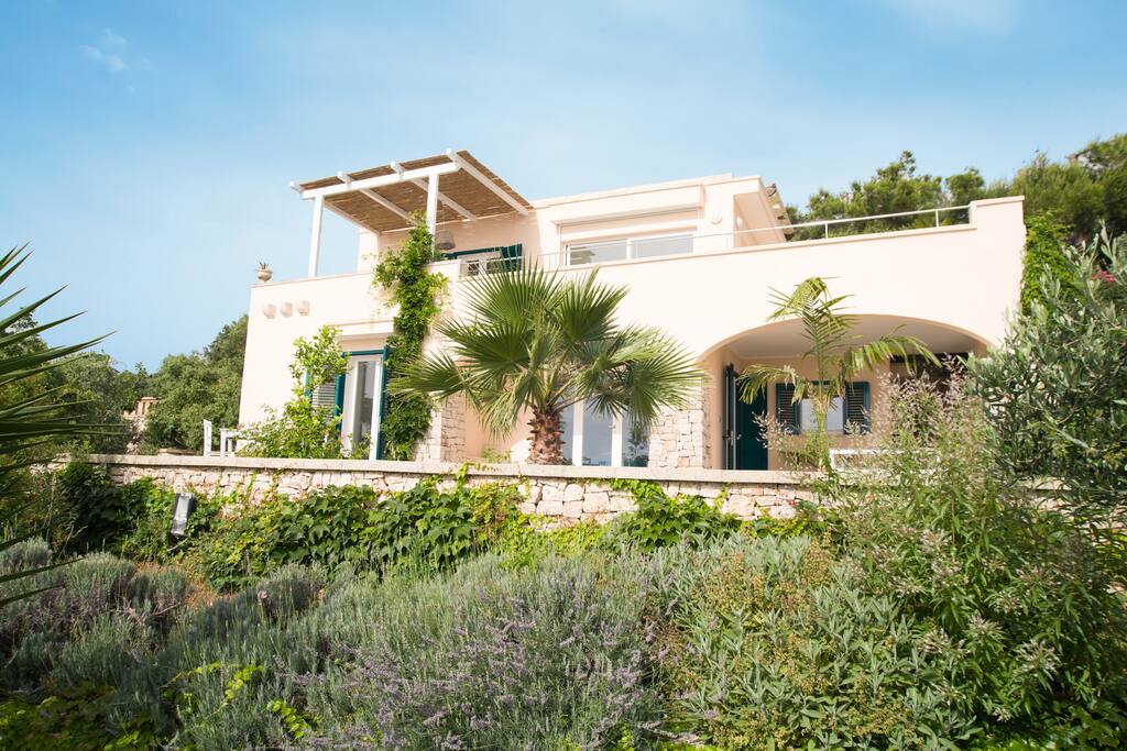 Villa Le Terrazze: vista dall'esterno
