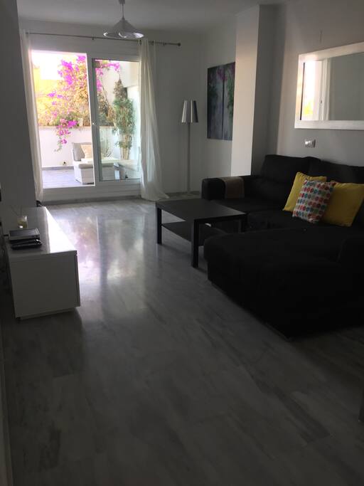 Sala de estar com comedor