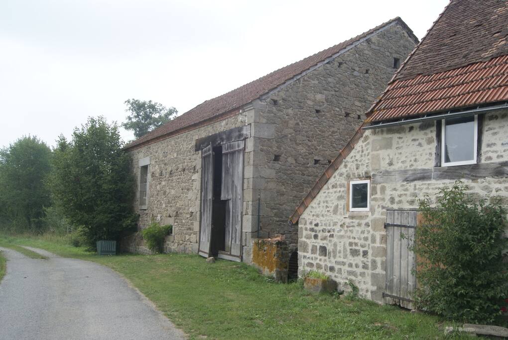 grange pour accès en véhicule