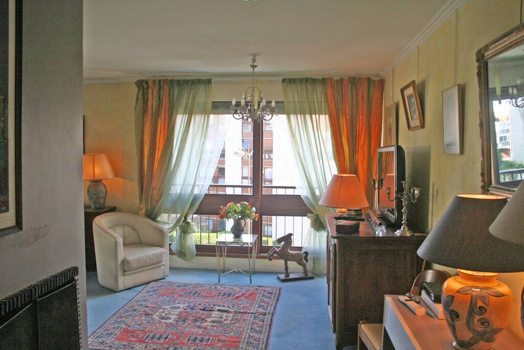 Salon